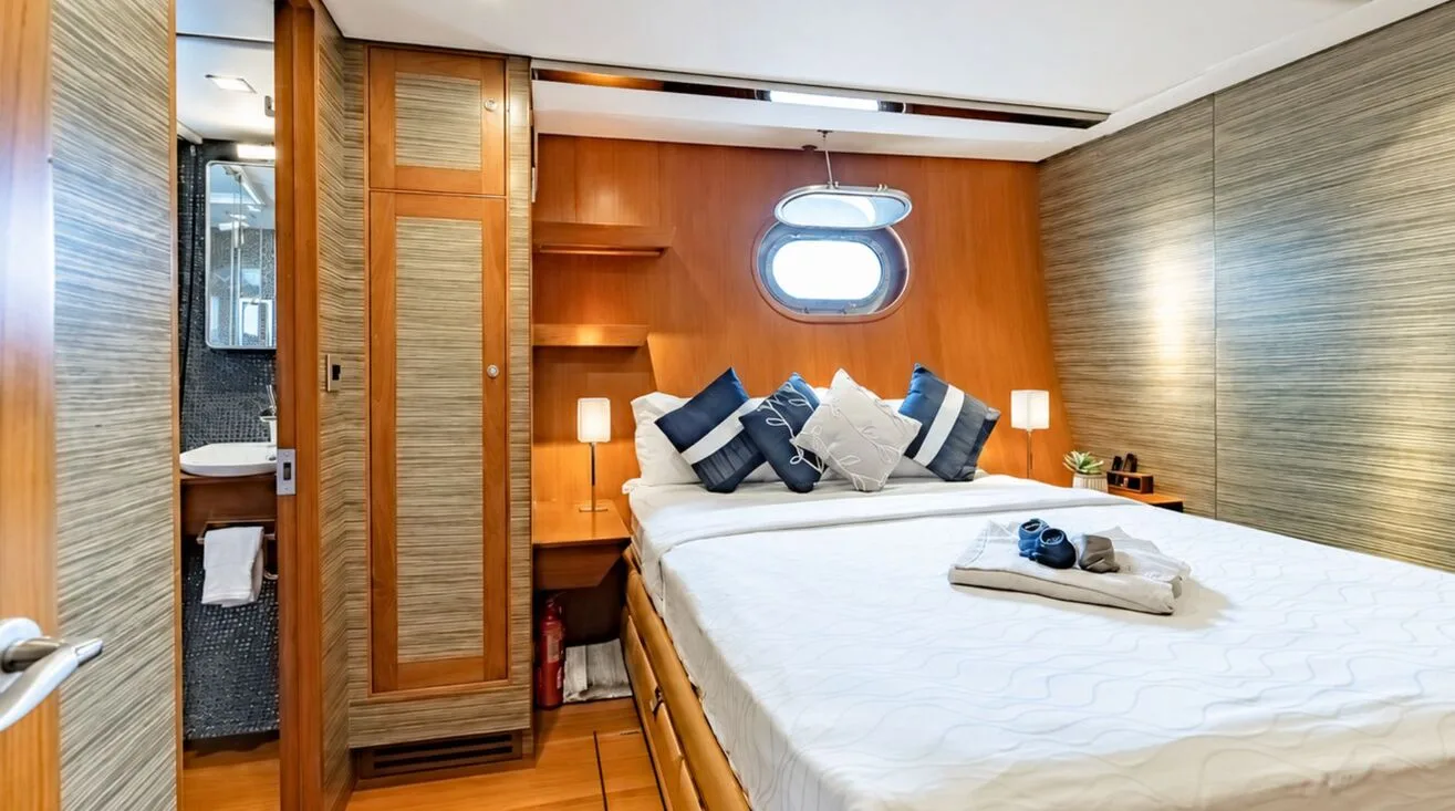 SILVERLINING — Sailing Yacht 31,60 m (6)