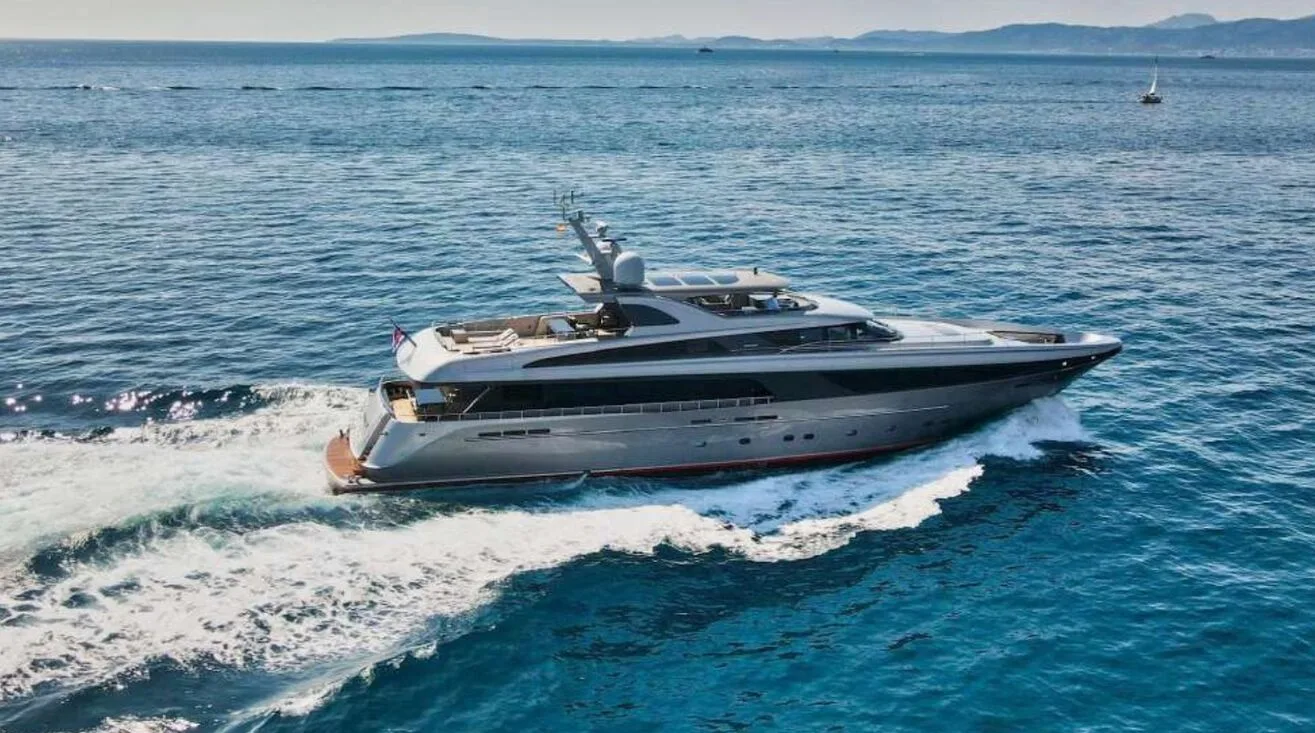 SMOOTH OPERATOR — Motor Yacht 39,00 m (2)