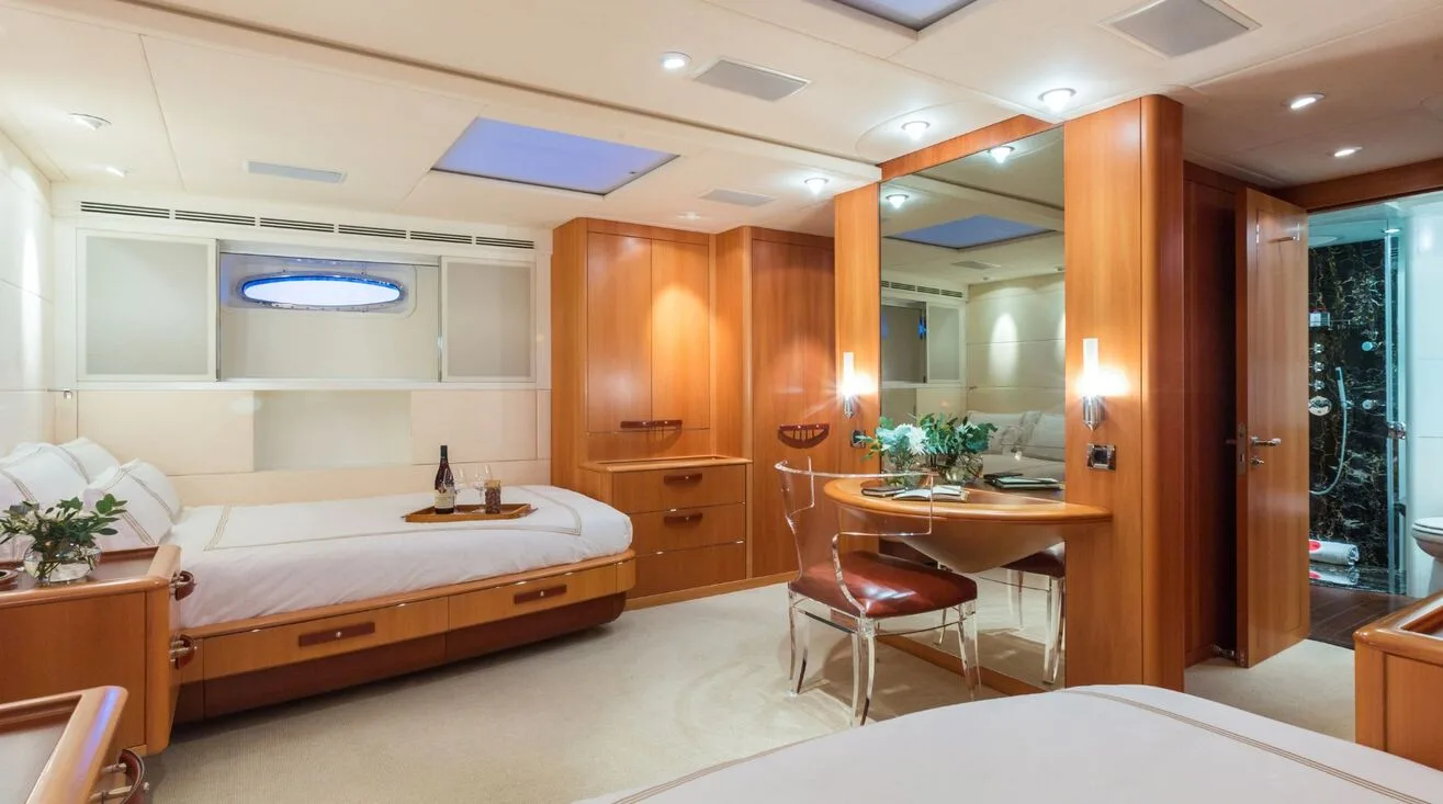 SWAGGER — Sailing Yacht 37,00 m (13)