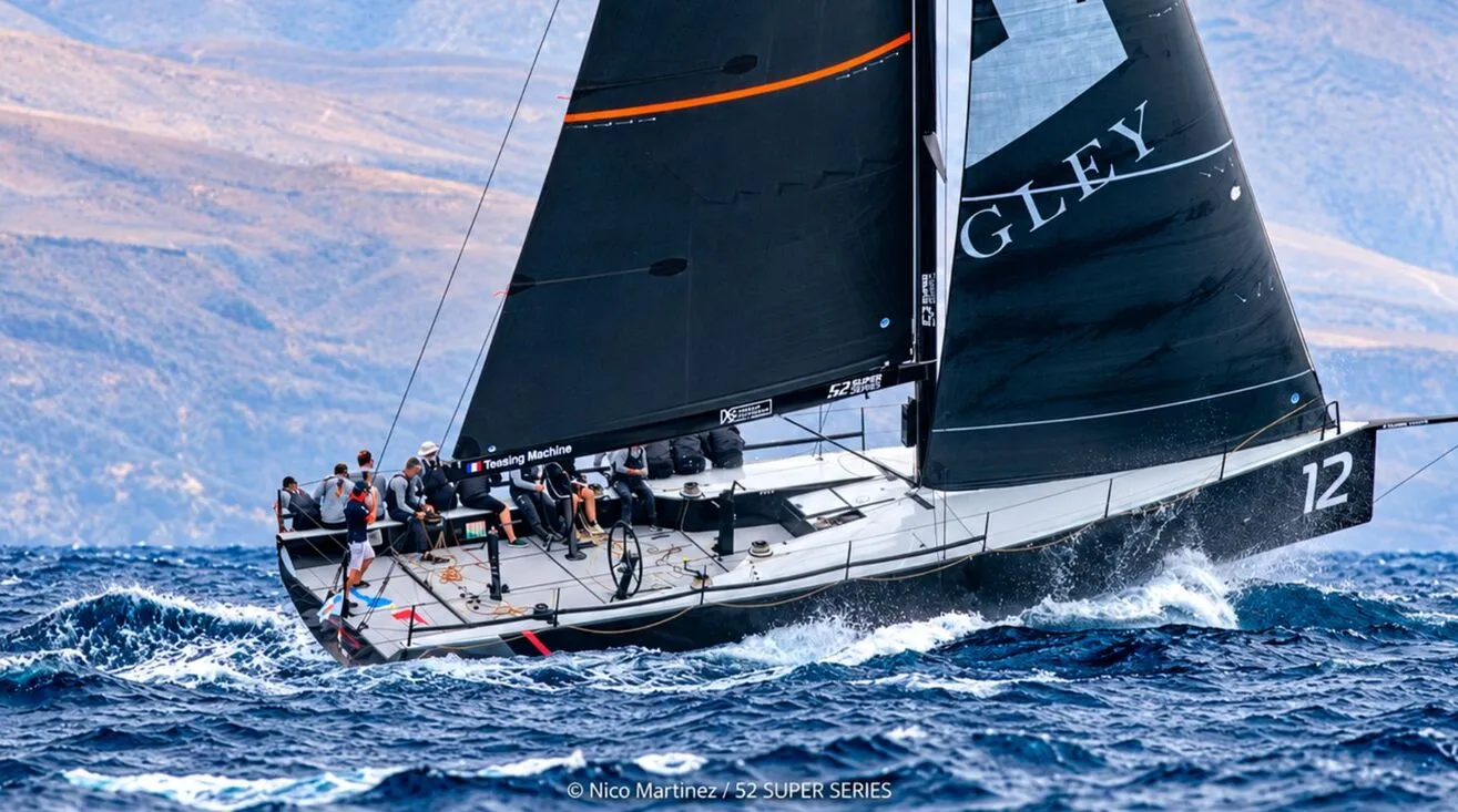 TEASING MACHINE (TP52) — Racing Yacht 15,85 m (2)
