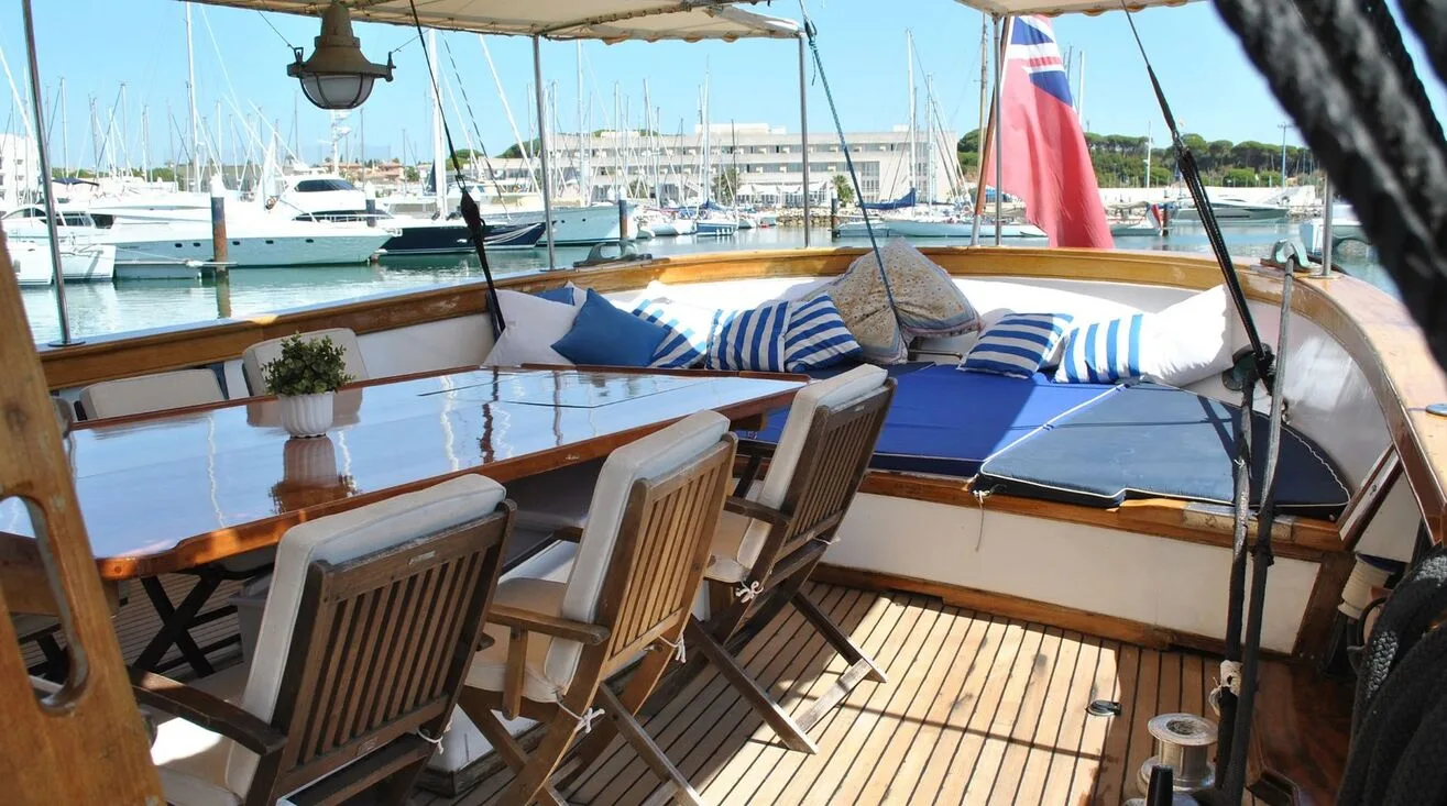 TILIKUM DELTA — Motor Yacht 24,70 m (4)