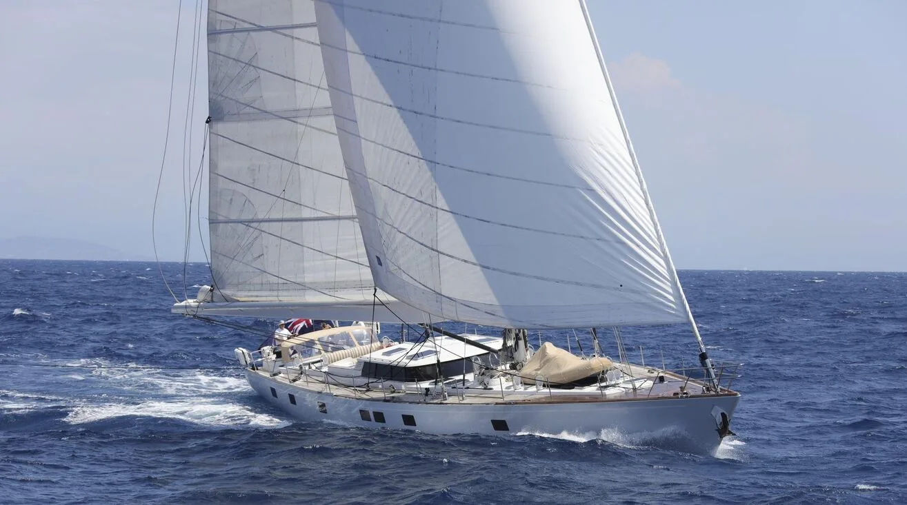 YQUEM — Sailing Yacht 31,70 m (2)