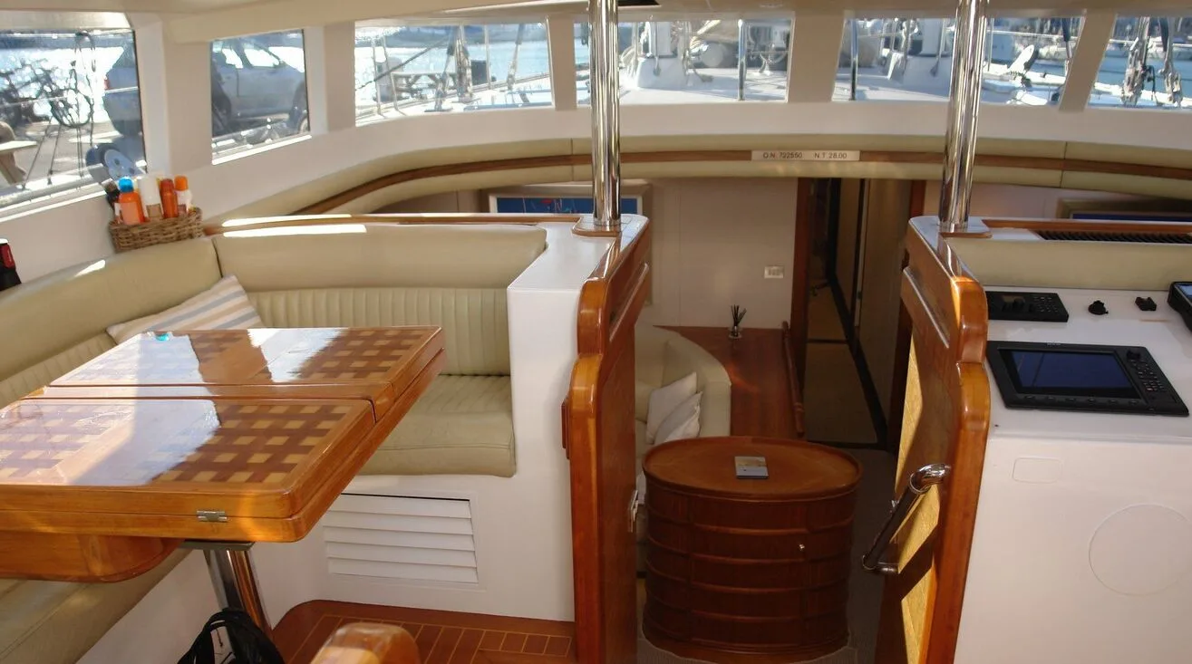 YQUEM — Sailing Yacht 31,70 m (5)