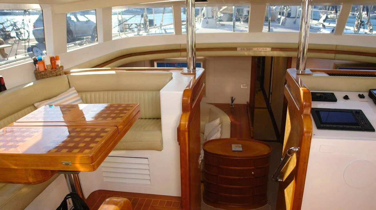 YQUEM — Sailing Yacht 31,70 m (5)